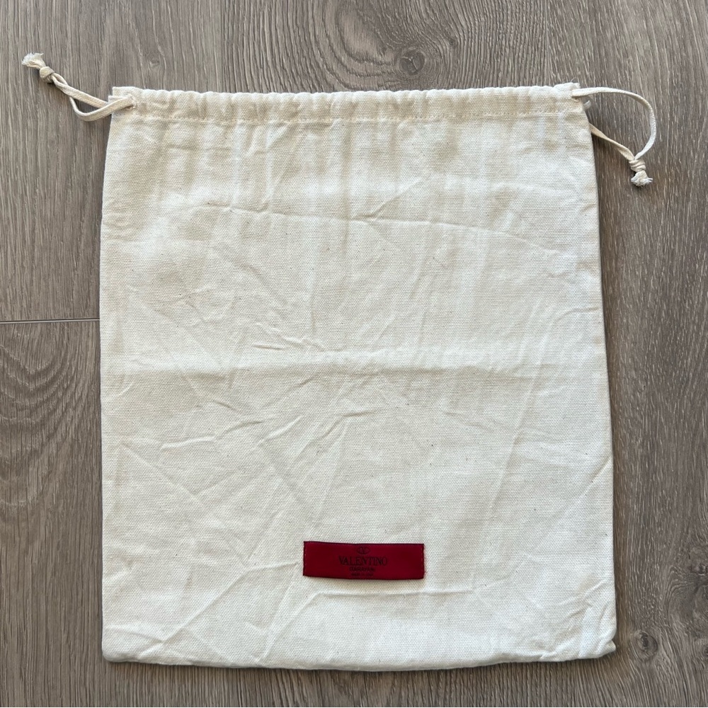 Valentino Garavani Dust Bag